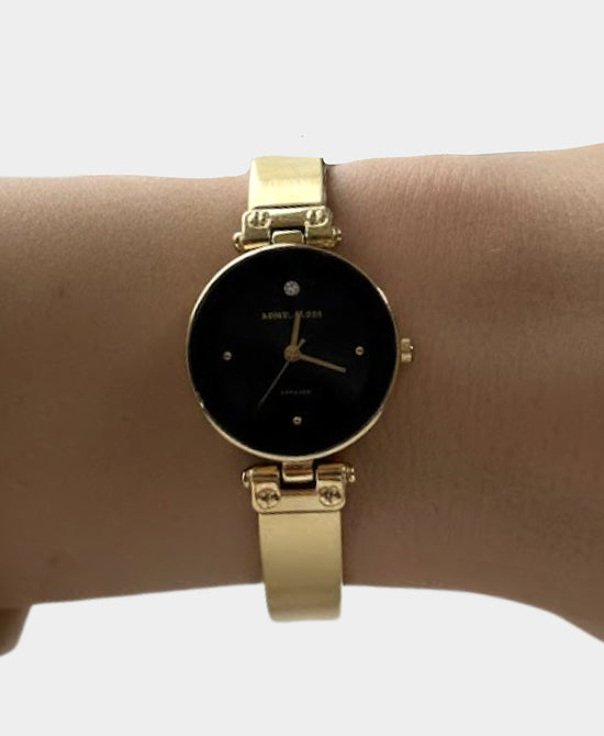 Round Metal Watch view 