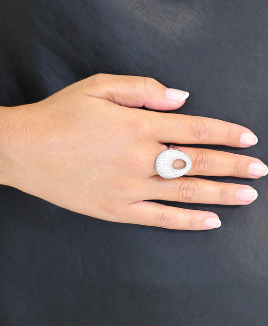 Oval Statement Ring view