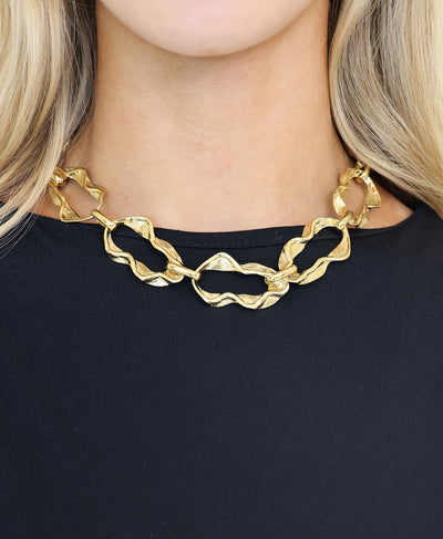 Textured Chain Necklace image 1