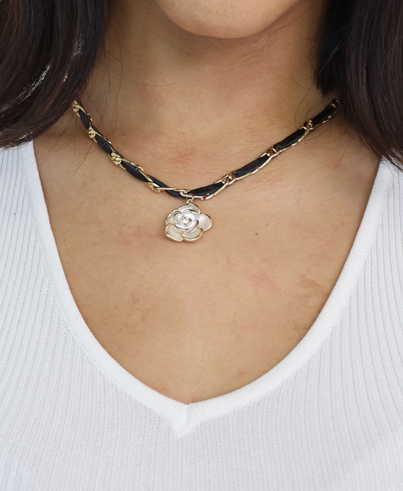 Faux Leather Chain Rose Pendant Necklace view 1