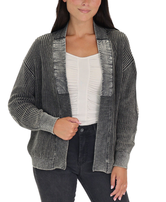 Cardigan w/ Patches view 